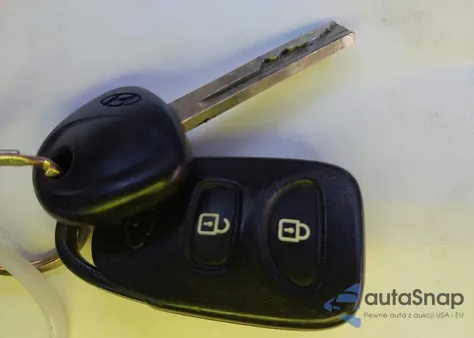 2013 Hyundai Accent Se из США, поврежденный, VIN KMHCU5AE1DU119131